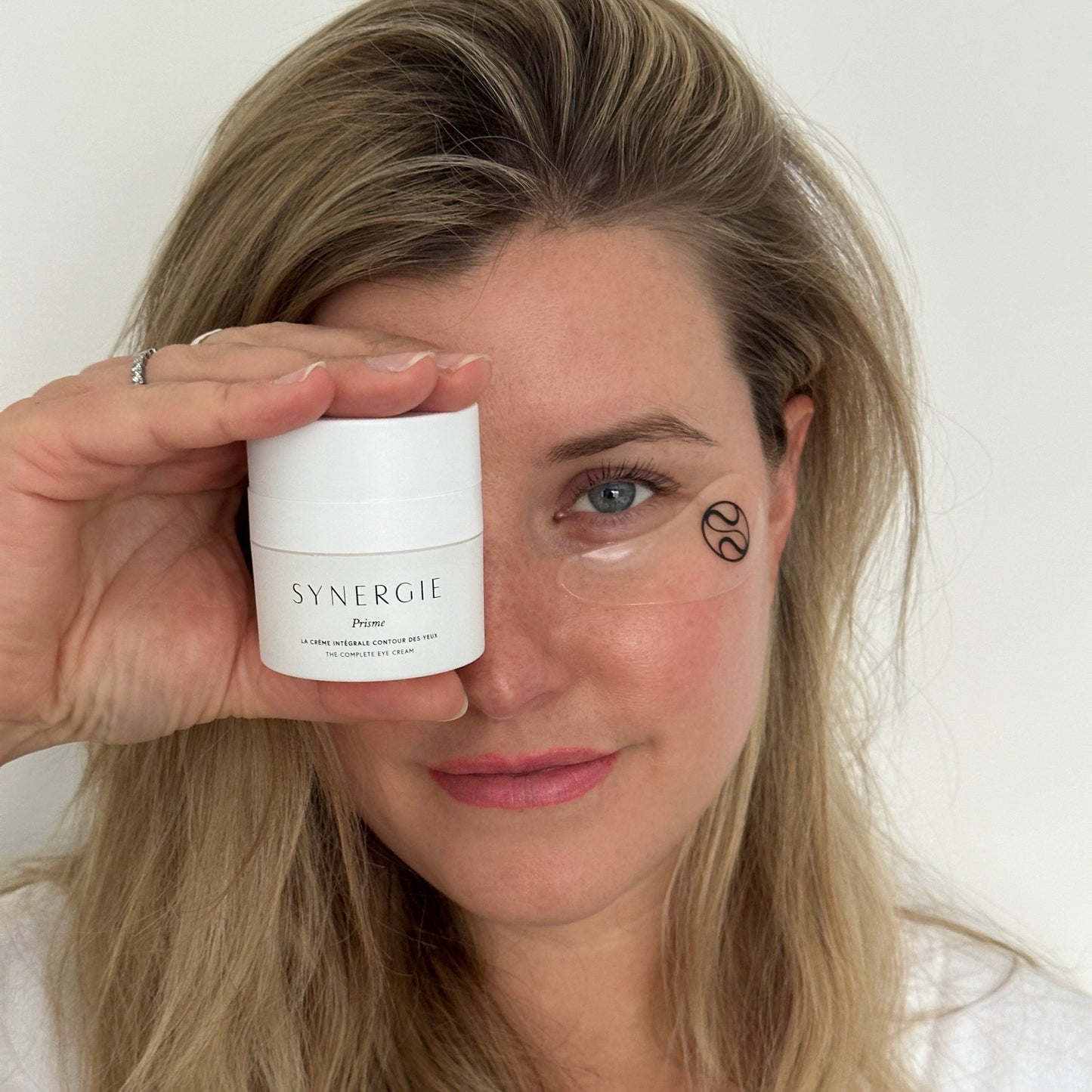 La crème intégrale contour des yeux